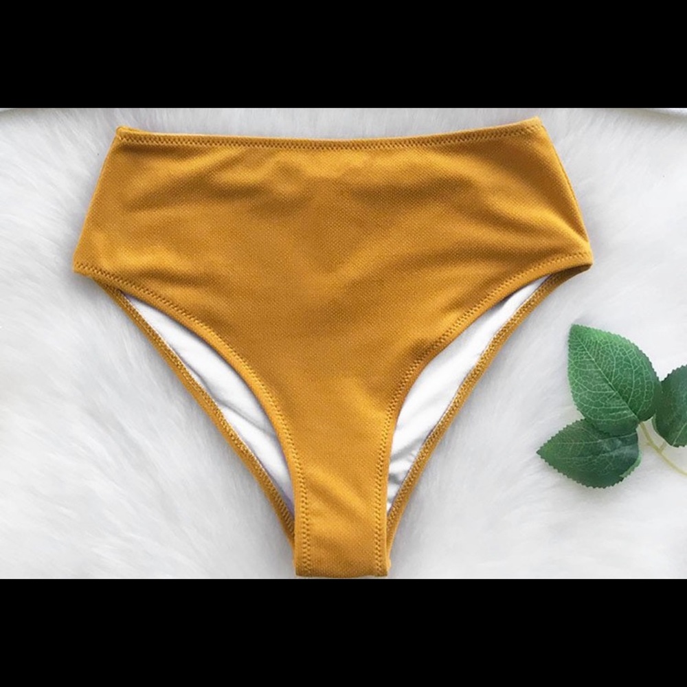 Cupshe orange bikini bottom — NWT